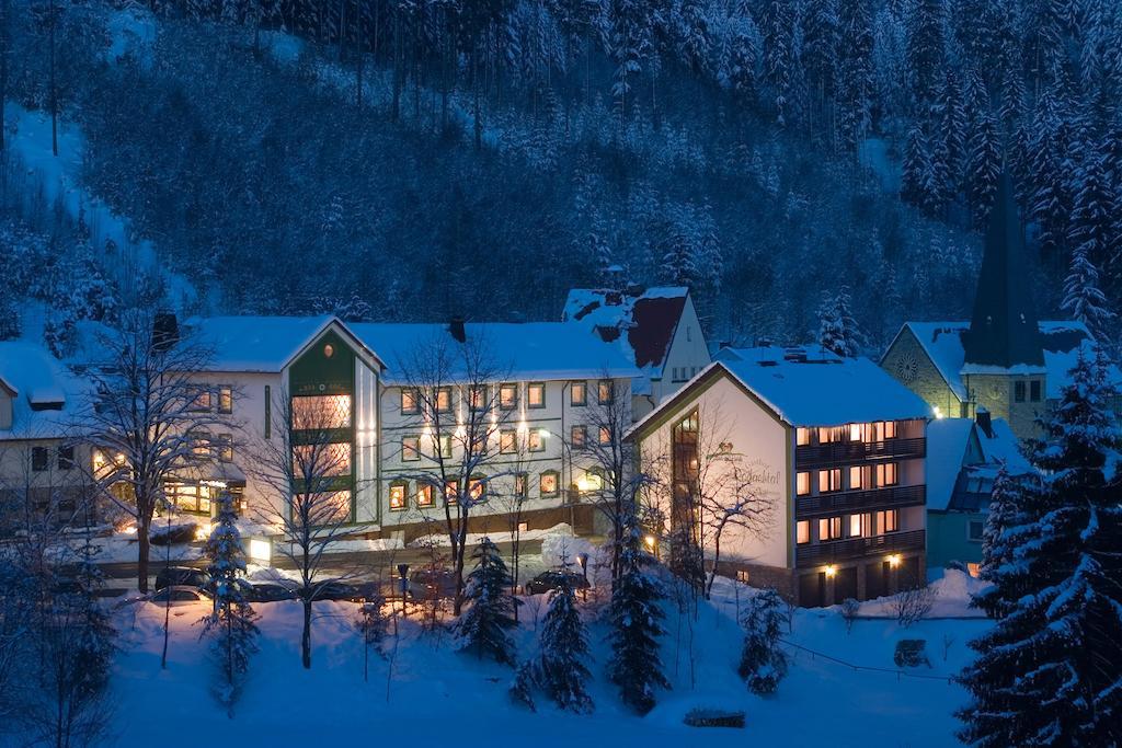Gasthof Rodachtal Mit Gaestehaus Katharina Schwarzenbach am Wald エクステリア 写真